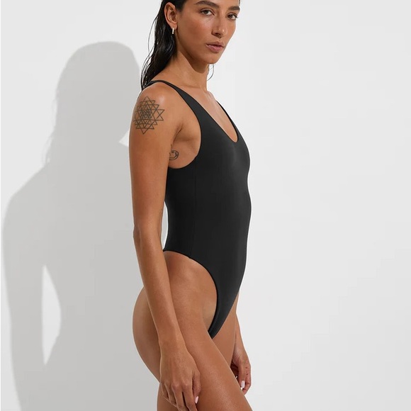 Left On Friday Betty Suit - XLT - Picture 3 of 6